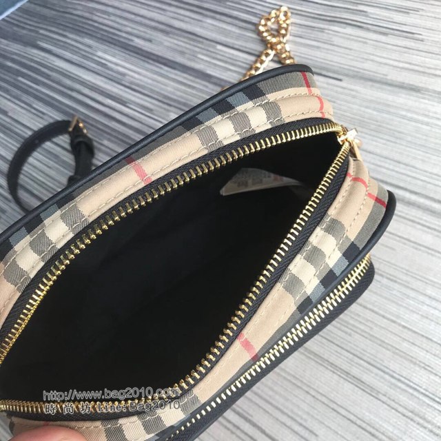Burberry專櫃新款包包 巴寶莉Vintage復古格紋棉相機包斜挎包  db1114